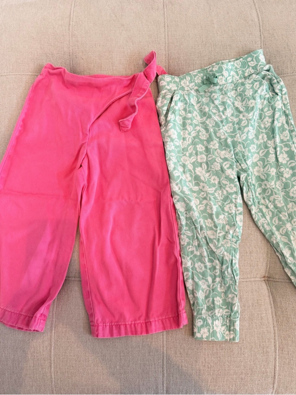 Pink Wide-Leg Pants (OVS)  & Mint Floral Joggers (Janie and Jack) 3-4Y